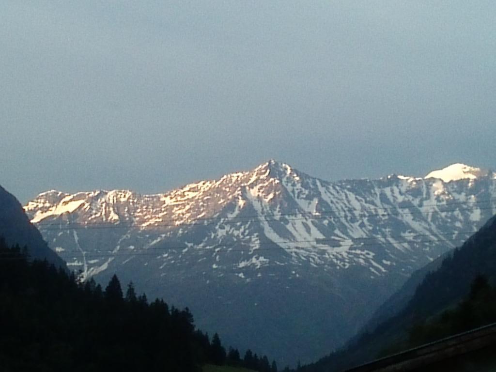 Apartamento Haus Waldfriede Sankt Leonhard im Pitztal Exterior foto
