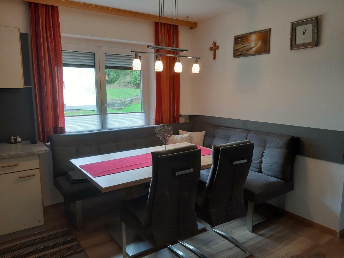 Apartamento Haus Waldfriede Sankt Leonhard im Pitztal Exterior foto